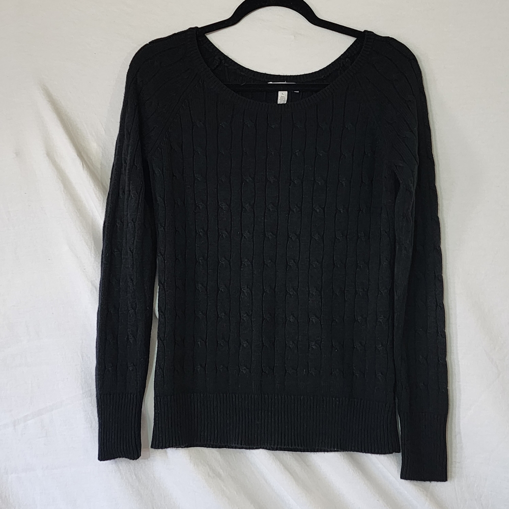 Women's Black Cable Knit Sweater